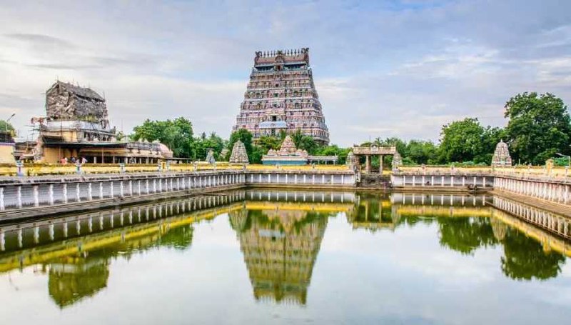 சிதம்பரம் நடராஜர் கோயில் விவகாரம் - தீட்சிதர்களுக்கு உயர்நீதிமன்றம் அறிவுறுத்தல் 